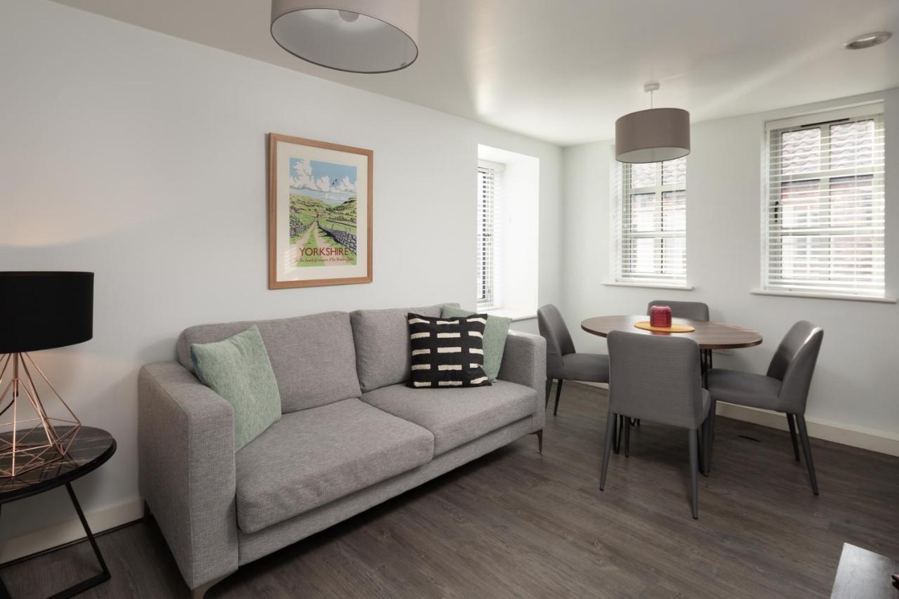 The Falcon Tap Boutique Inn Йорк Екстериор снимка