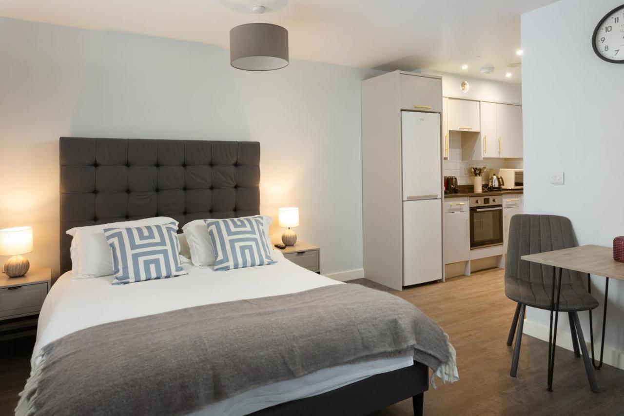 The Falcon Tap Boutique Inn Йорк Екстериор снимка